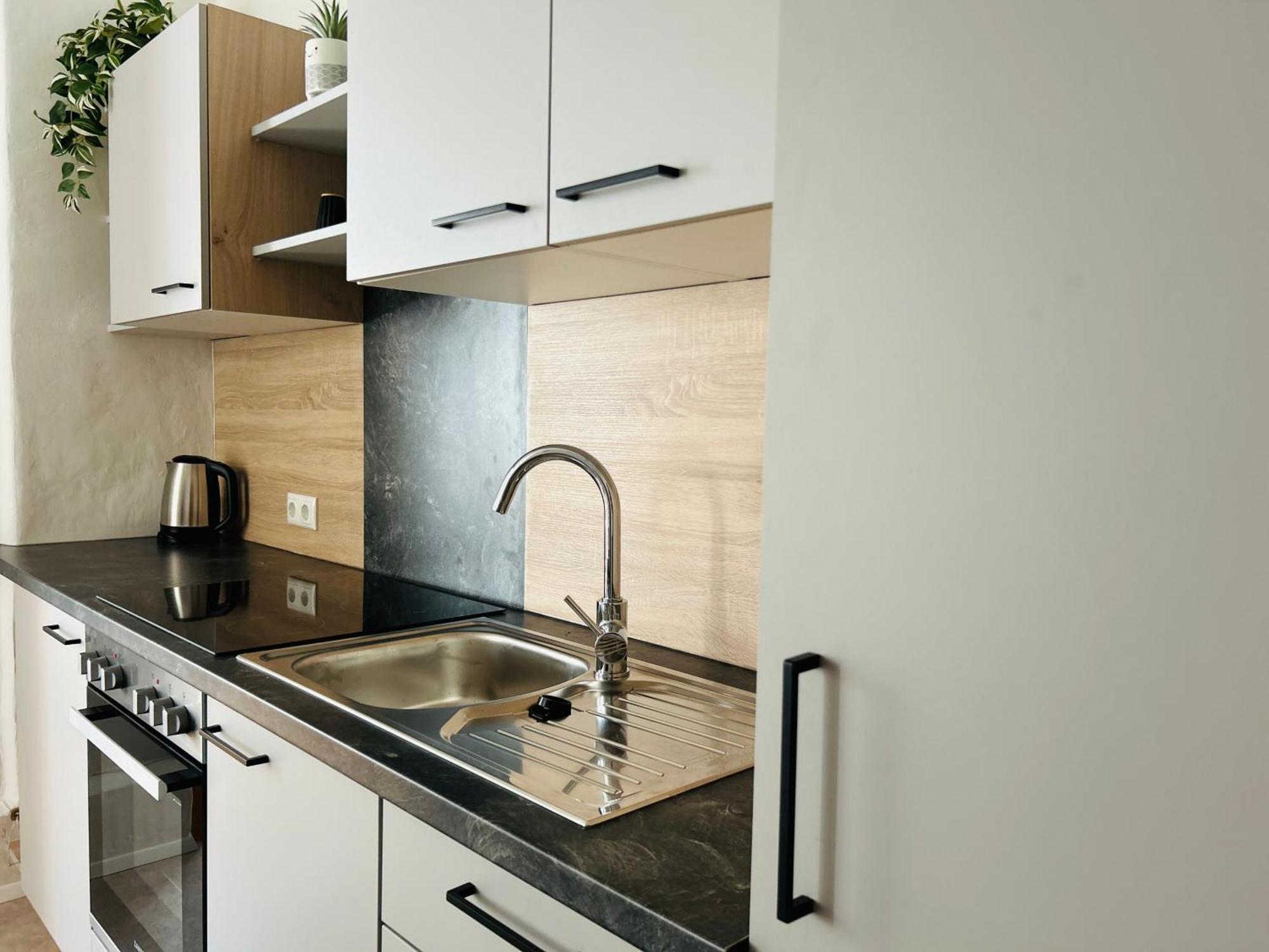 Apartment Gutenberg - Self-Check-In - Naehe Redbull Ring Knittelfeld Buitenkant foto
